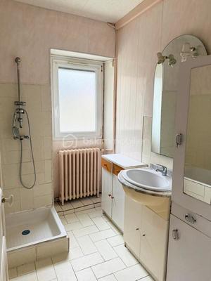 Corps de ferme - 80 m² - 4 pièces