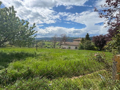 Maison - 235 m² - 9 pièces