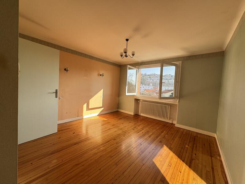 Appartement - 79 m² - 3 pièces