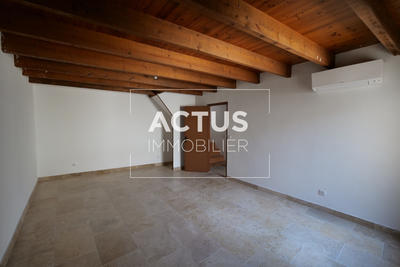 Immeuble - 226 m² - 10 pièces