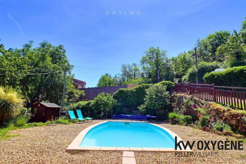 Maison - 125 m² - 8 pièces