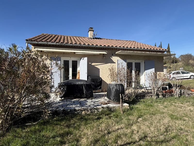 Maison - 99 m² - 4 pièces