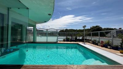 Penthouse - 175 m² - 5 pièces