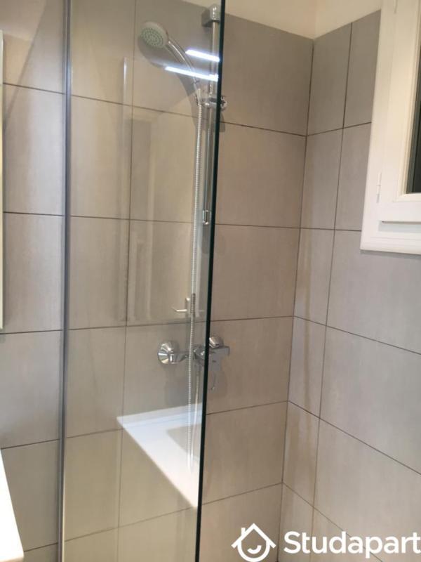 Chambre - 14 m² - 1 pièce