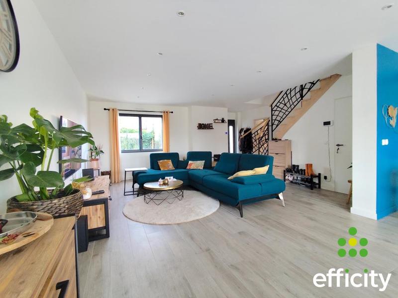 Maison - 160 m² - 6 pièces