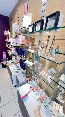 Fonds de commerce - Magasins - 42 m²