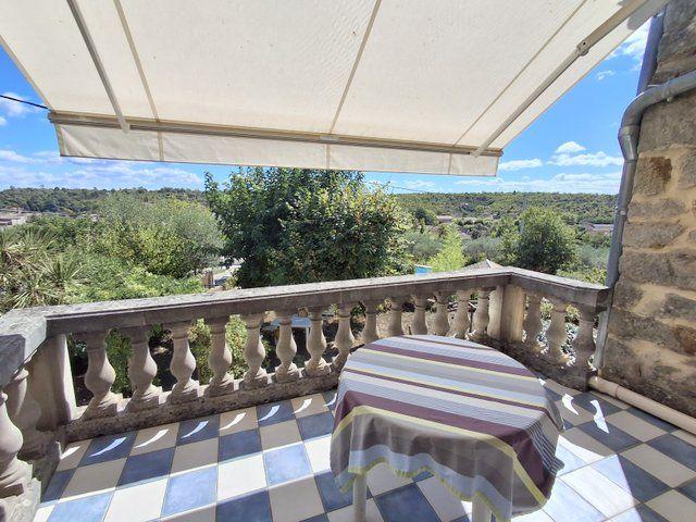 Maison - 215 m² - 9 pièces