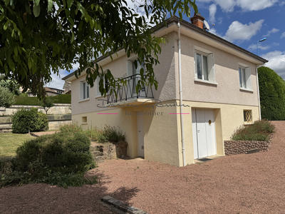 Maison - 82 m² - 4 pièces