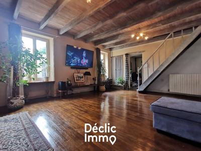 Maison en pierre - 111 m² - 5 pièces