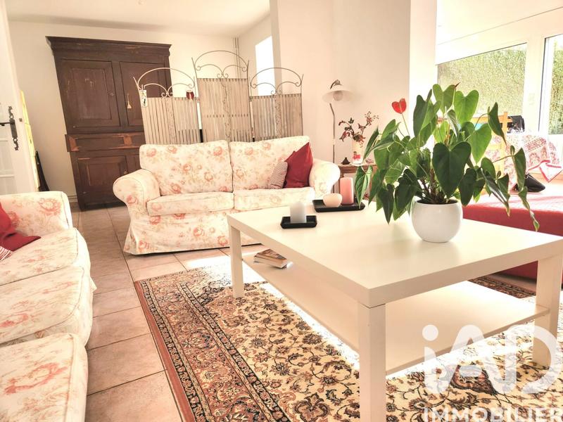 Maison - 111 m² - 5 pièces