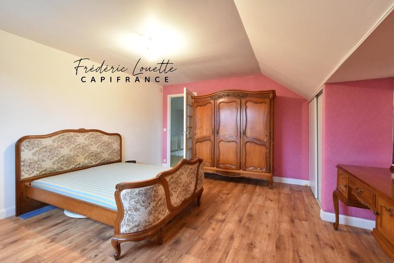 Maison - 217 m² - 8 pièces