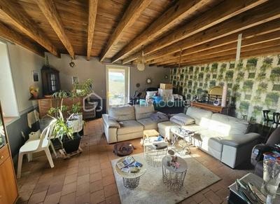 Corps de ferme - 185 m² - 6 pièces