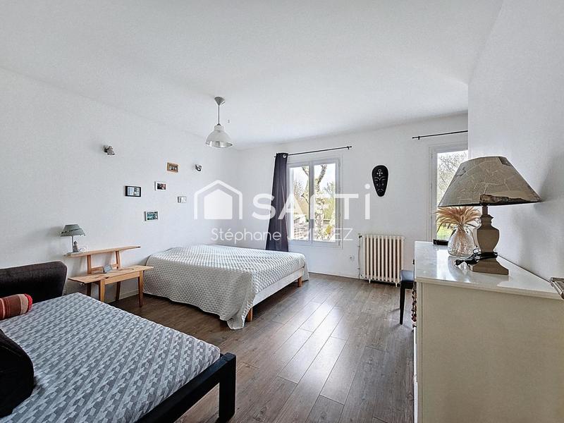 Maison - 140 m² - 5 pièces