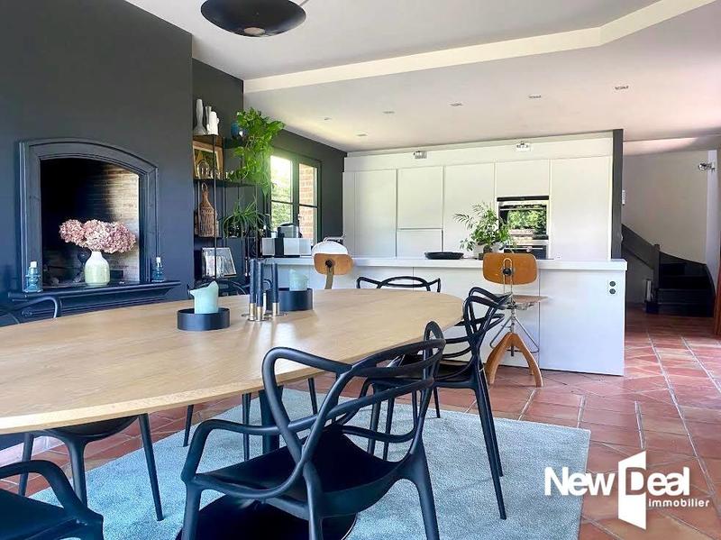 Maison d'architecte - 211 m² - 8 pièces