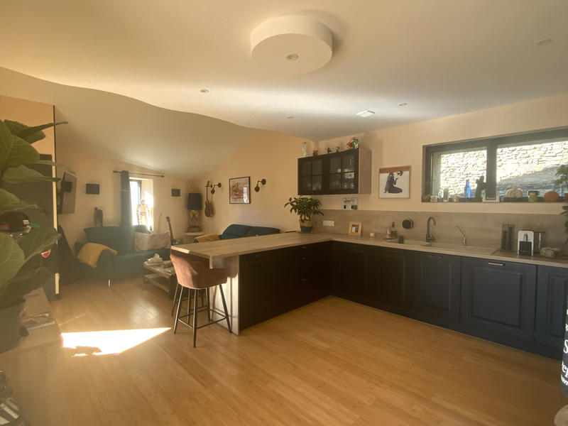 Maison - 300 m² - 7 pièces