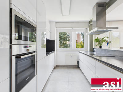 Appartement - 92 m² - 4 pièces