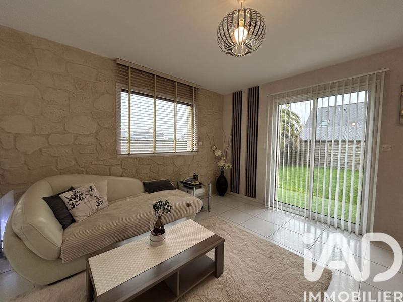 Maison - 260 m² - 8 pièces