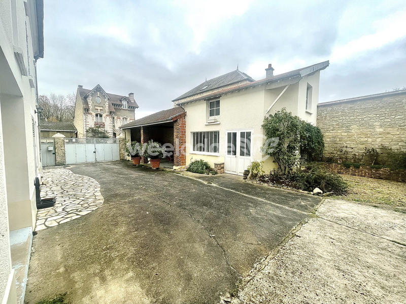 Ferme - 247 m² - 10 pièces