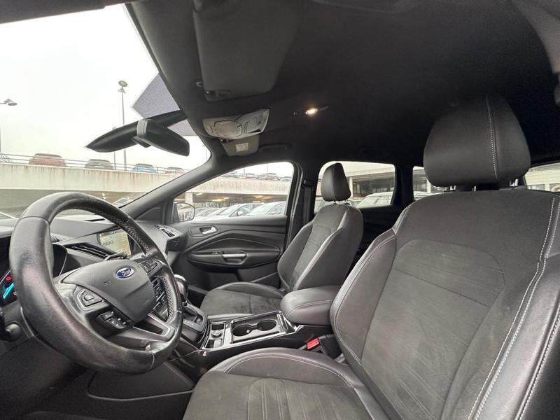 Ford Kuga II (2) 1.5 Tdci 120 s&amp;S 4x2 St-Line Powershift