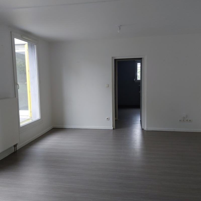 Appartement - 98 m² - 5 pièces