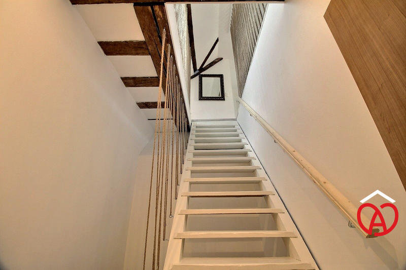 Loft - 69 m² - 3 pièces