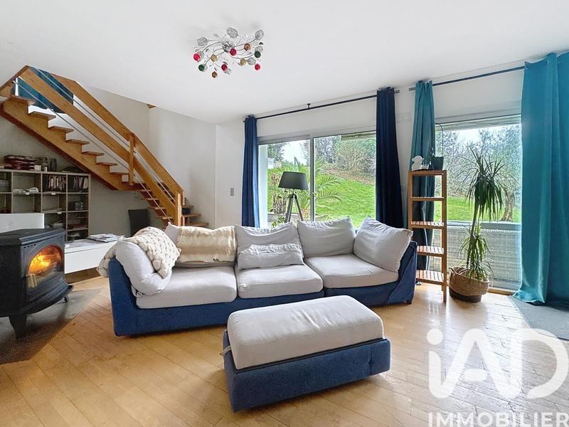 Maison - 152 m² - 5 pièces