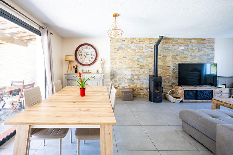 Maison - 110 m² - 6 pièces