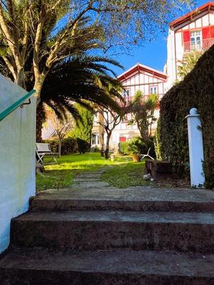 Appartement - 125 m² - 6 pièces