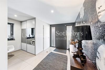 Maison - 200 m² - 6 pièces