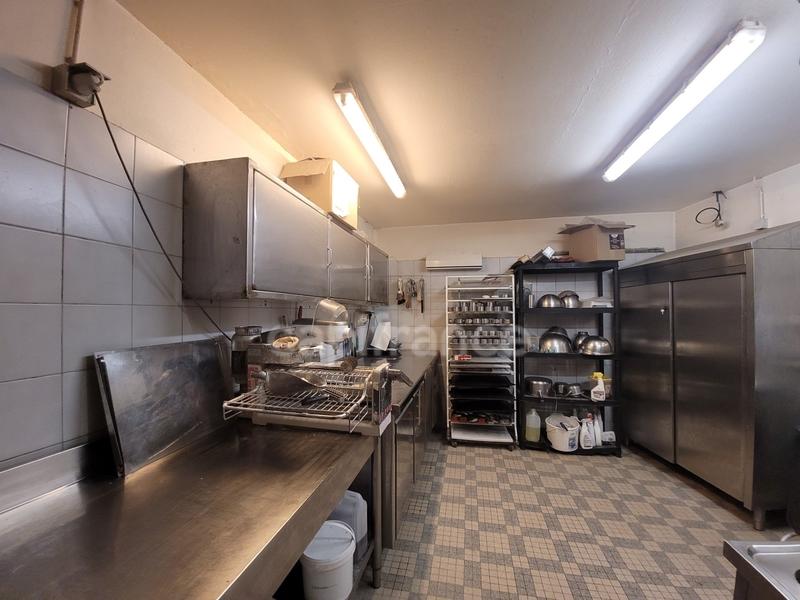 Fonds de commerce - 192 m²