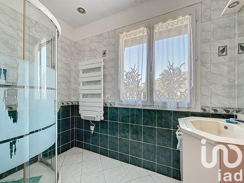 Maison - 97 m² - 5 pièces