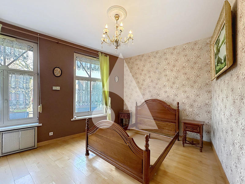 Maison - 140 m² - 7 pièces