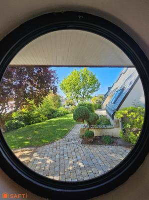 Maison - 175 m² - 8 pièces