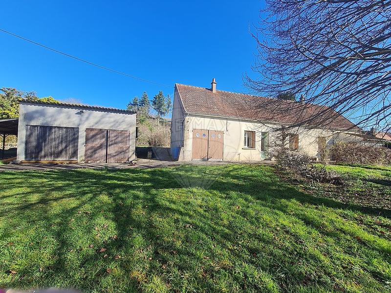 Maison - 99 m² - 5 pièces