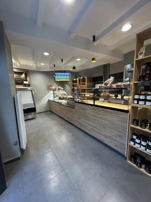 Local commercial - 145 m² - 3 pièces