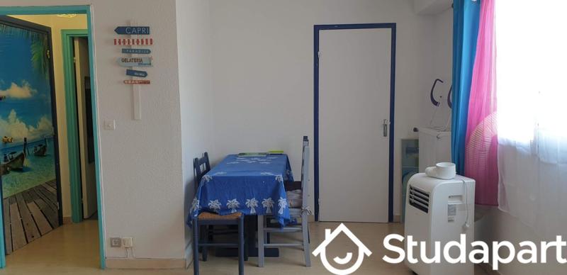 Chambre - 30 m² - 1 pièce