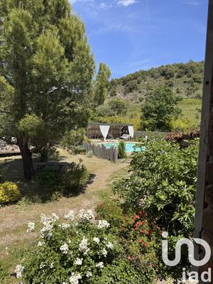 Maison - 215 m² - 7 pièces