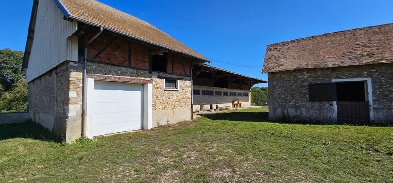 Corps de ferme - 400 m² - 5 pièces