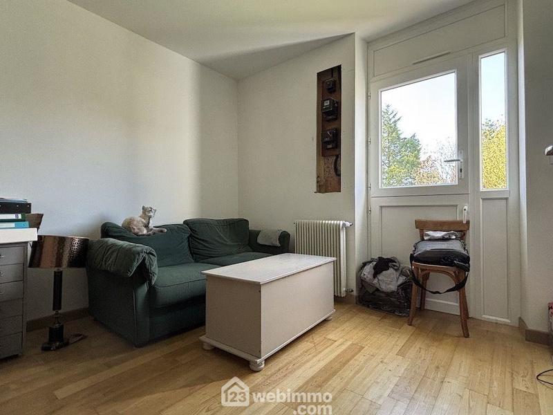 Maison - 189 m² - 7 pièces