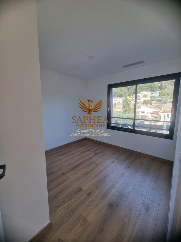 Maison - 76 m² - 3 pièces