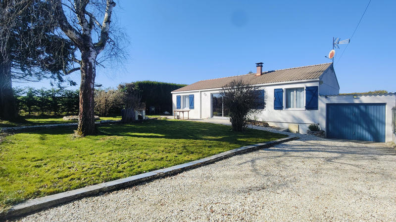 Maison - 96 m² - 5 pièces