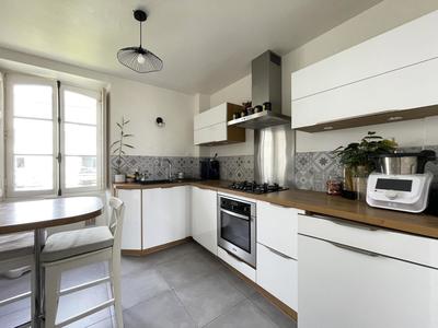 Appartement - 72 m² - 3 pièces