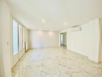 Appartement - 106 m² - 5 pièces