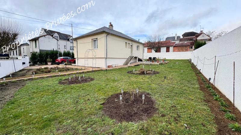 Maison - 64 m² - 8 pièces