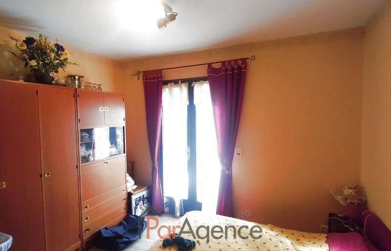 Maison - 193 m² - 9 pièces