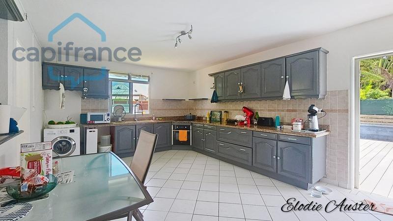 Villa - 226 m² - 8 pièces