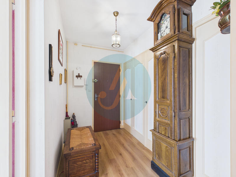 Appartement - 64 m² - 3 pièces