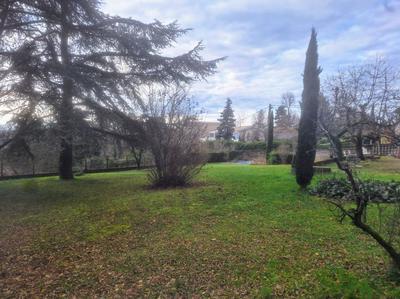 Maison - 154 m² - 8 pièces