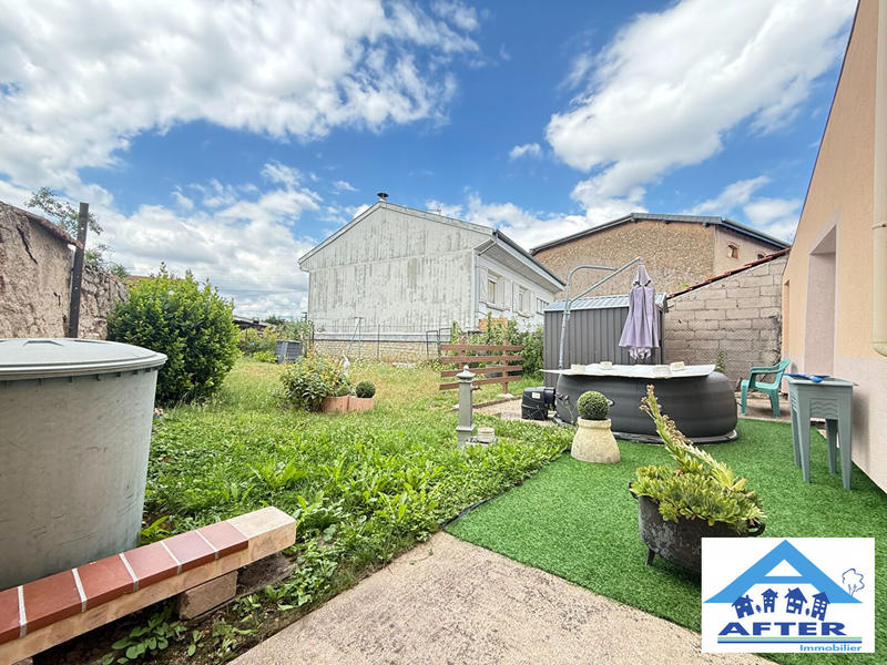 Maison - 110 m² - 4 pièces