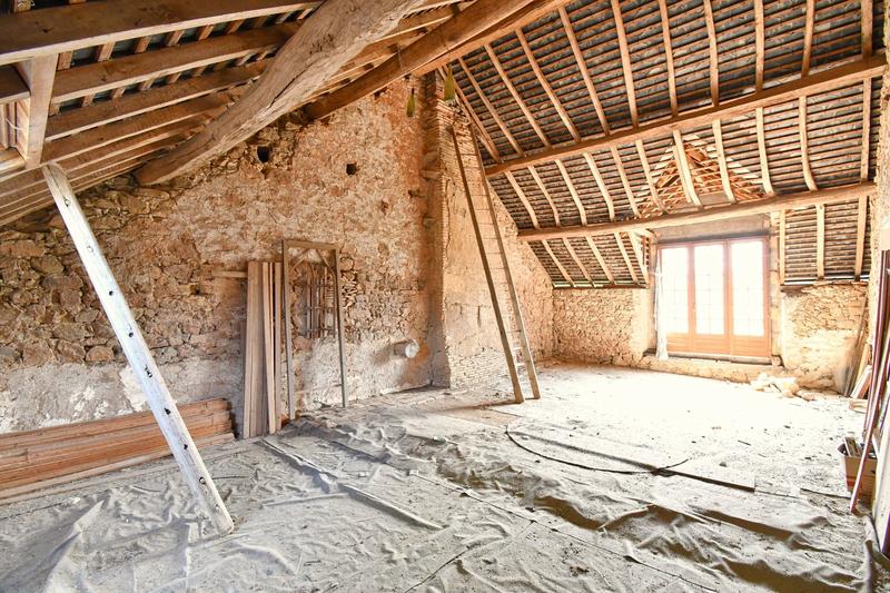 Maison ancienne - 180 m² - 5 pièces